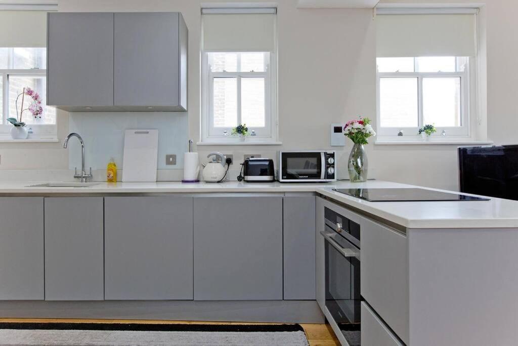 Cute 1bed Duplex Kensington No5 Appartamento