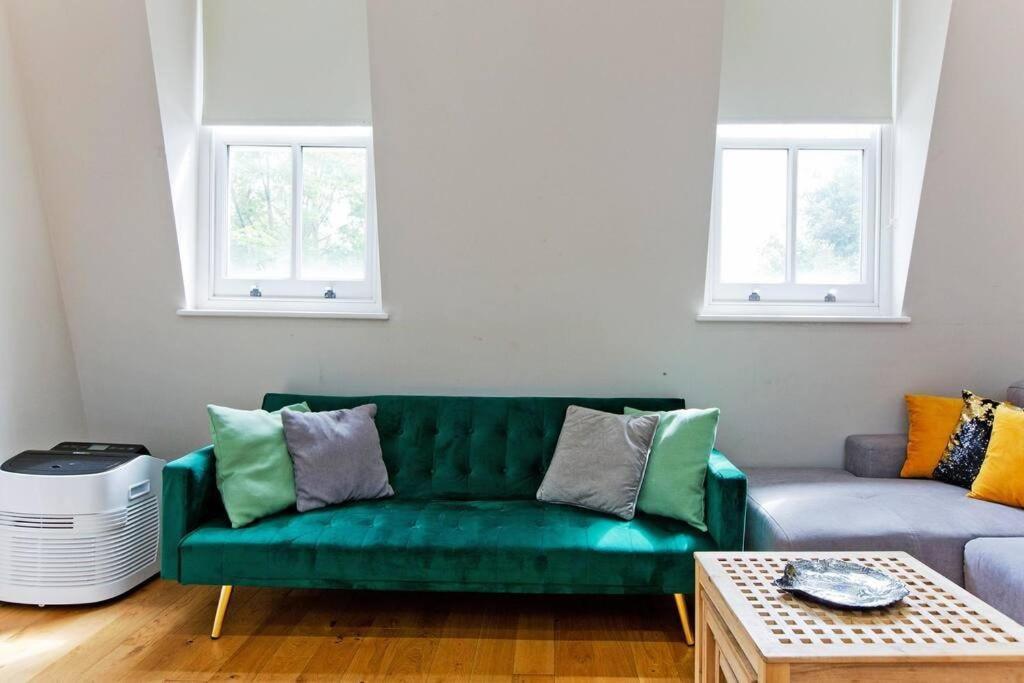 Cute 1bed Duplex Kensington No5 * Londra